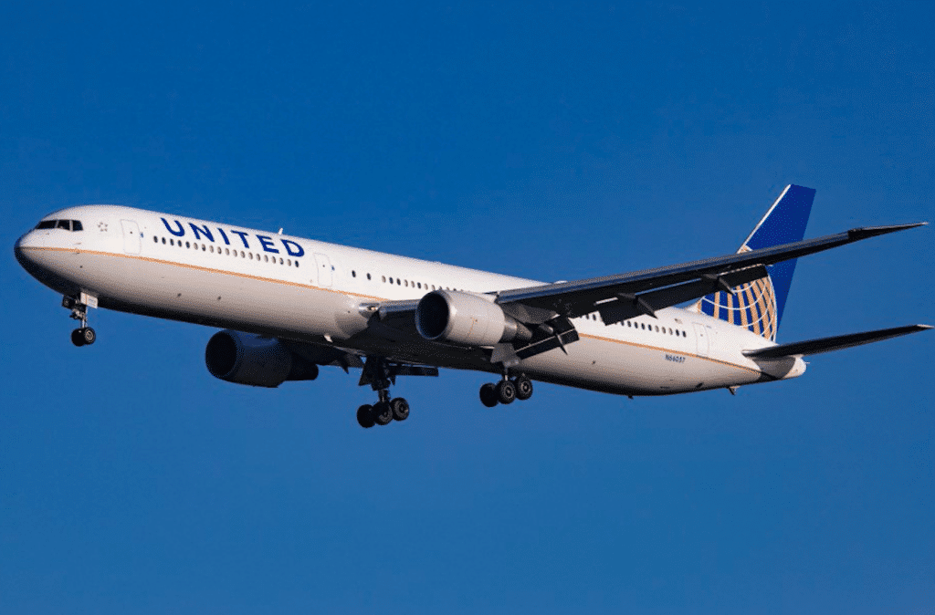 United Airlines Is Offering $70 One-Way Tickets This Spring