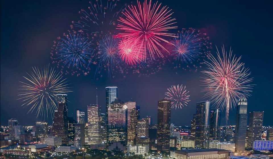 Where To See Sensational Fireworks On New Year’s Eve In Houston