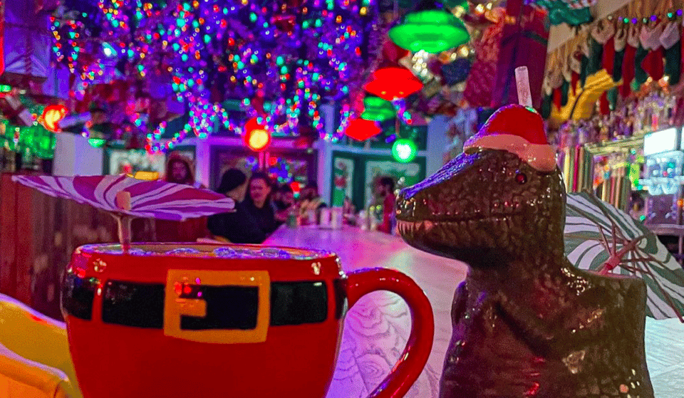 10 Fantastically Festive Bars In Houston To Visit This Holiday Season