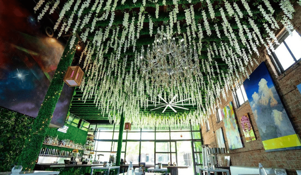 Dig This Gorgeous Garden-Themed Patio Bar In Midtown Houston