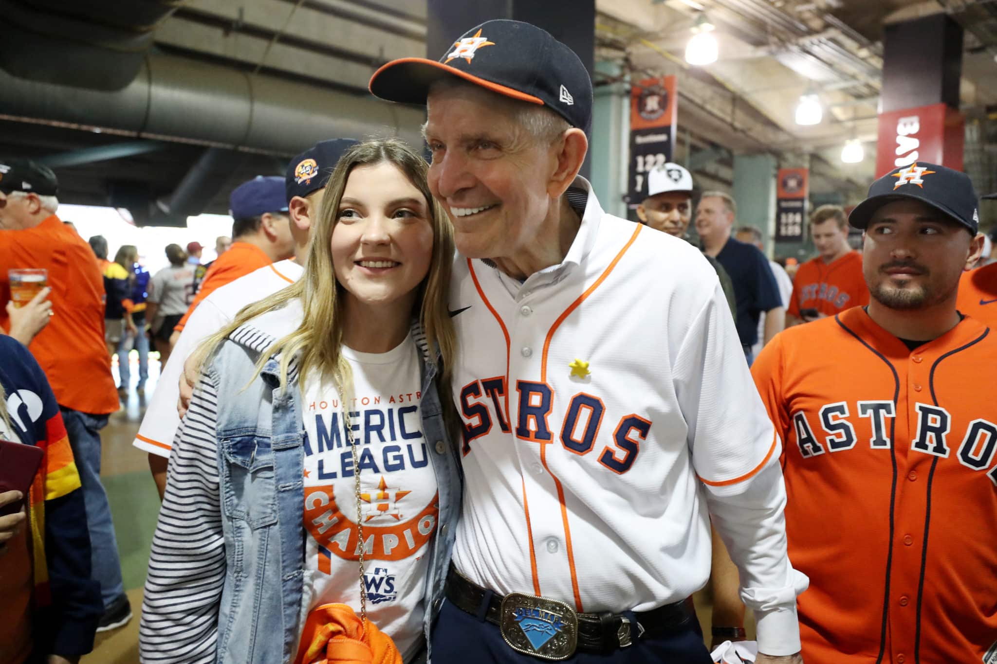 Astros superfan 'Mattress Mack' claims his defense of Jose Altuve led to  altercation with Phillies fan