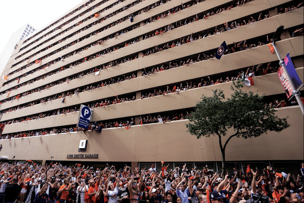 WATCH: Astros Fans Return Fallen Hat To Owner Up Parking Garage AGAIN,  Repeating 2017 Act Of Community - Secret Houston