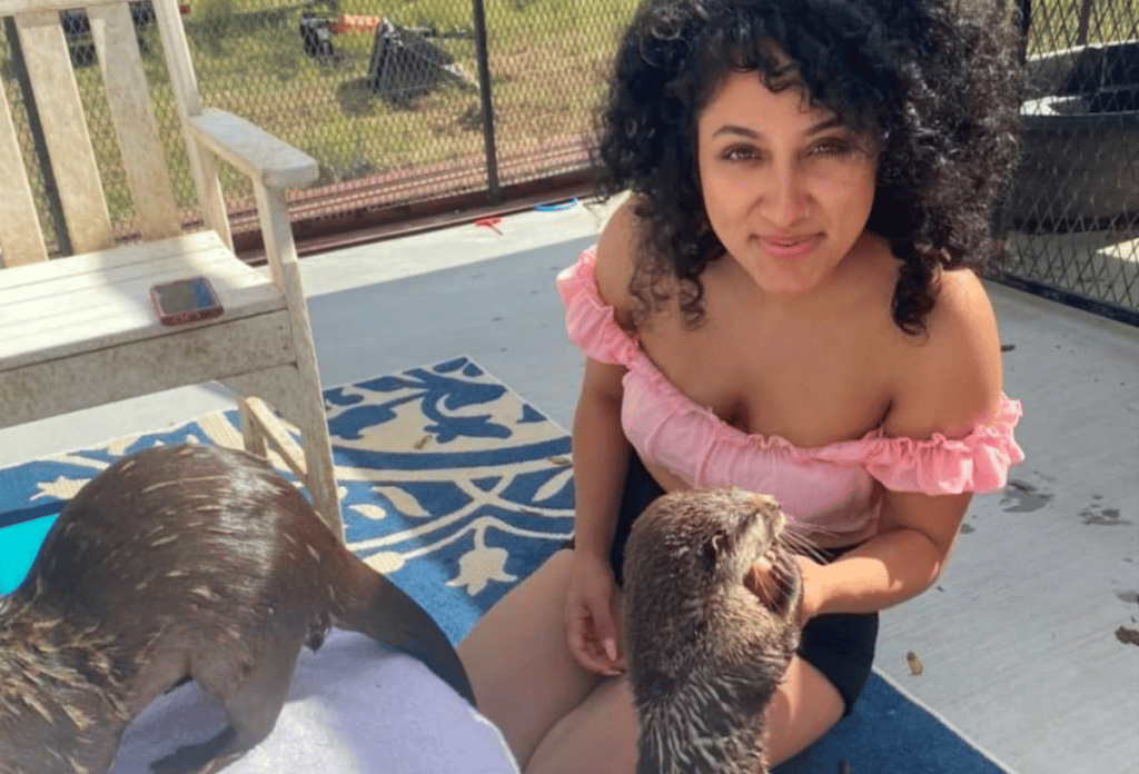 Hottub With Otters At This Wildly Fun Texas AirBnB
