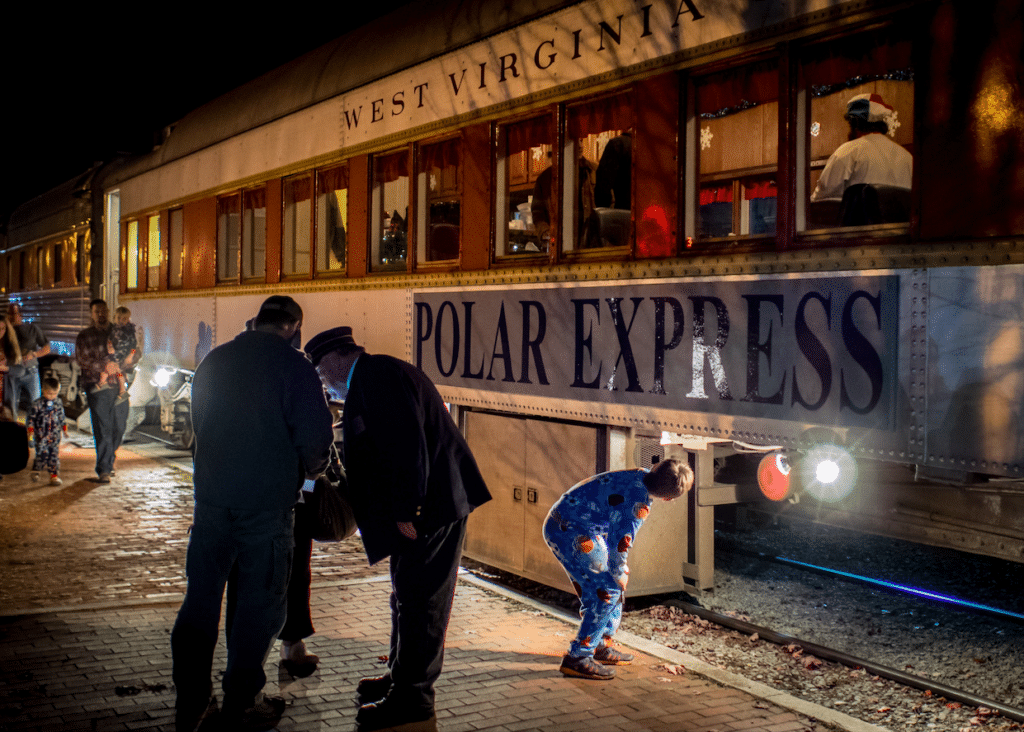 Take A Ride On The Real-Life Polar Express This Coming Holiday Season In Galveston