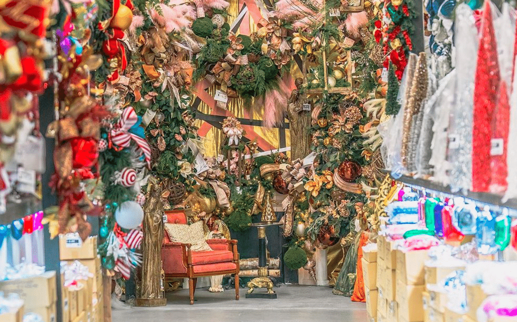 This Over-The-Top Houston Christmas Warehouse Is An Essential Stop This Yuletide Season